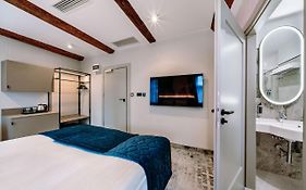 Hotel ETER